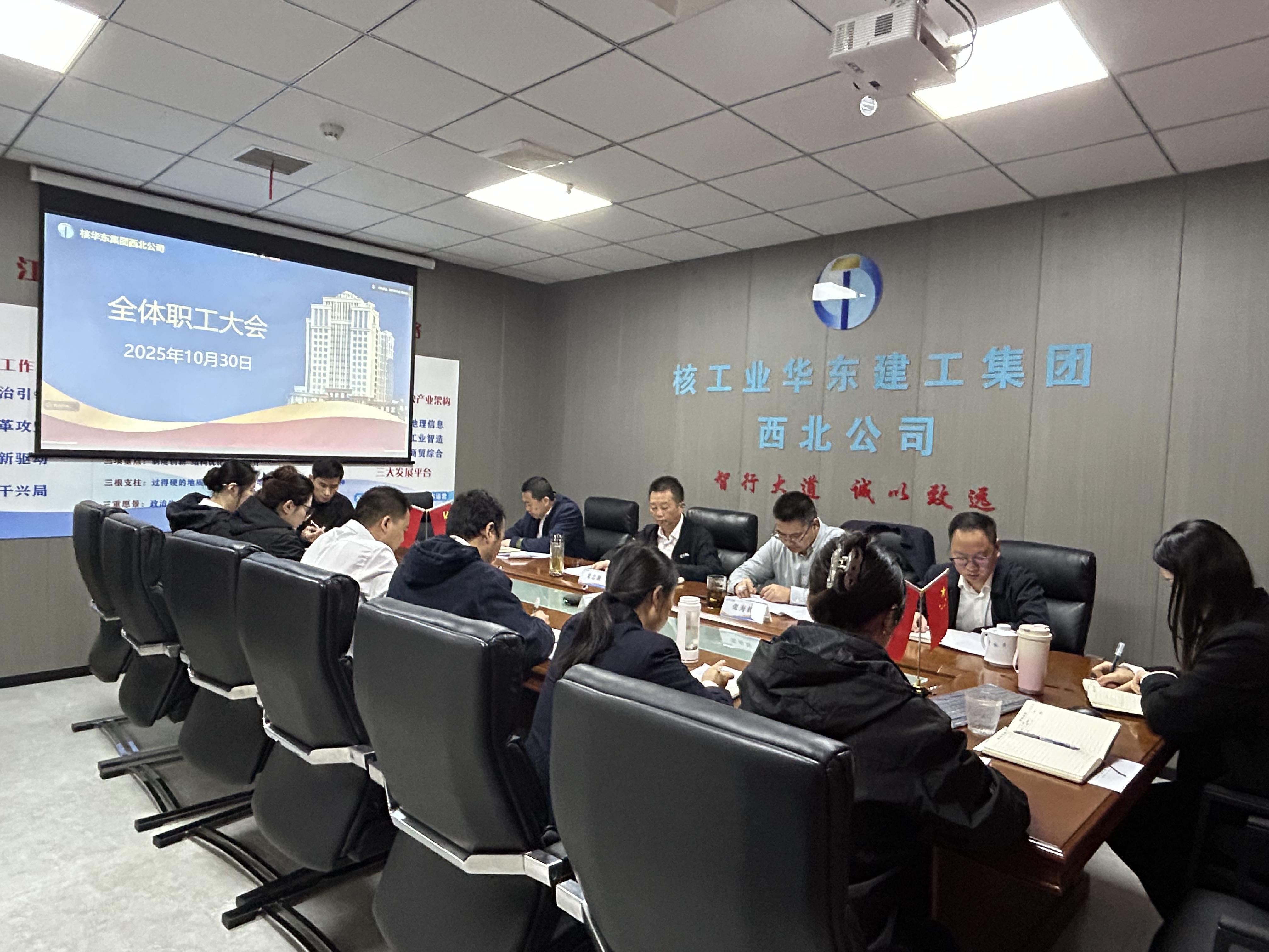 fbaddccd17f9275d36ed9700a8278f31.jpg fbaddccd17f9275d36ed9700a8278f31.jpg