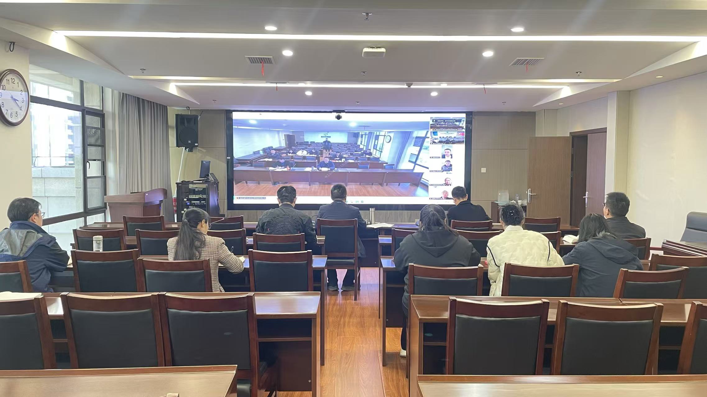 支部联席会.jpg 支部联席会.jpg